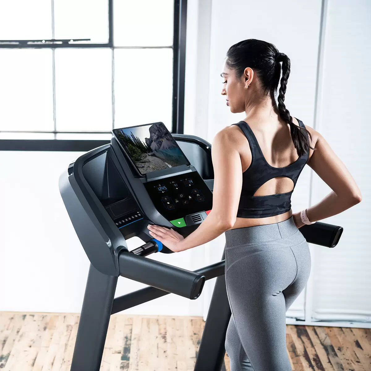 Horizon Fitness T202 AtZone Treadmill – Smart Foldable Home Workout Treadmill