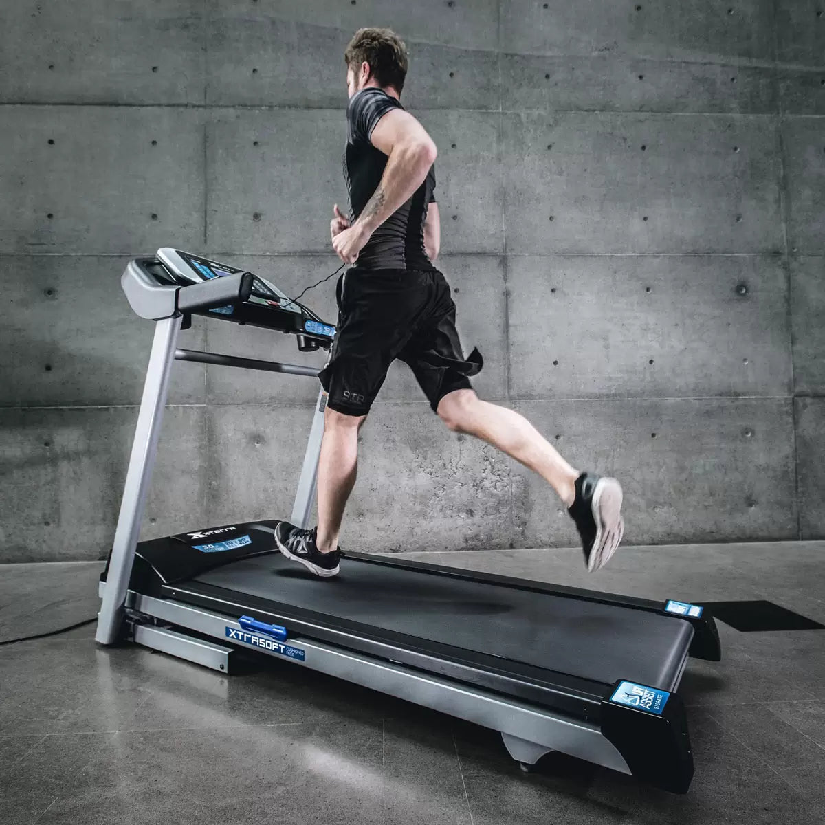 Xterra Fitness TRX3500 Treadmill – Folding Treadmill for Workout Running Machine