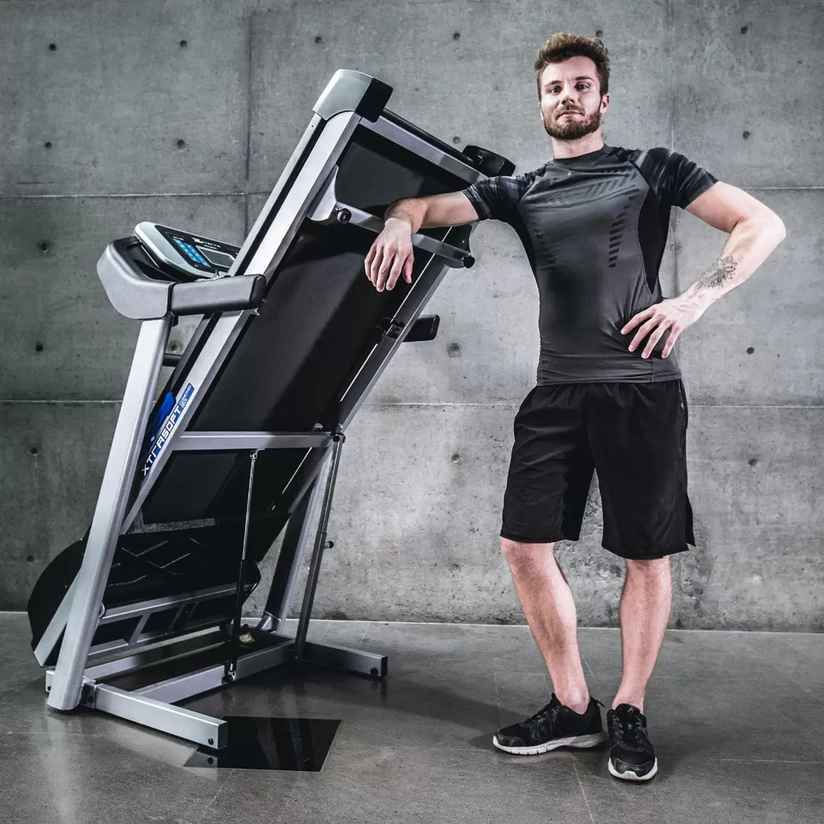 Xterra Fitness TRX3500 Treadmill – Folding Treadmill for Workout Running Machine