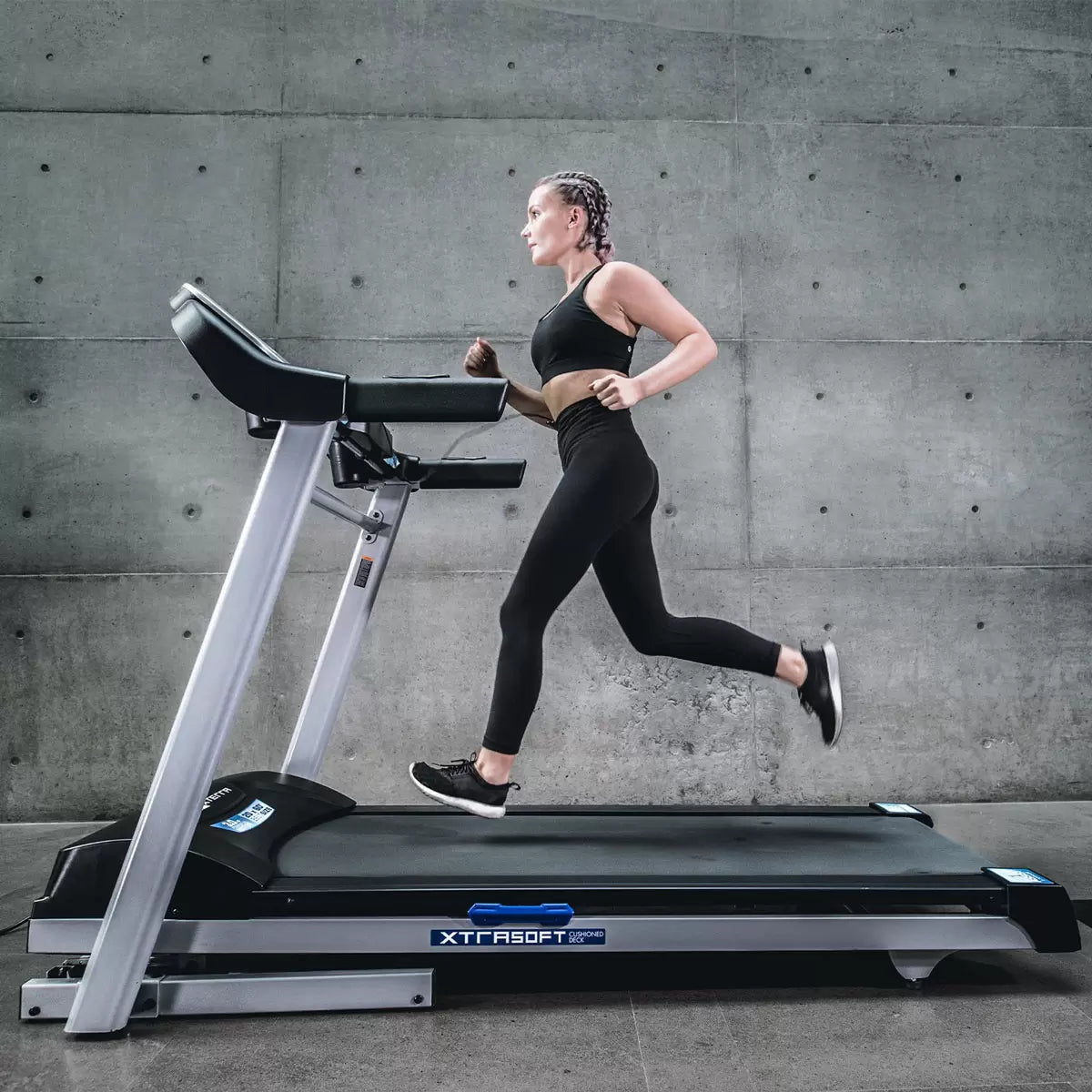 Xterra Fitness TRX3500 Treadmill – Folding Treadmill for Workout Running Machine